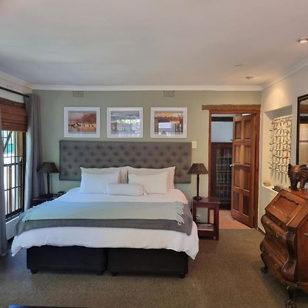 Bio-Pointment Guest Suites Johannesburg Szoba fotó